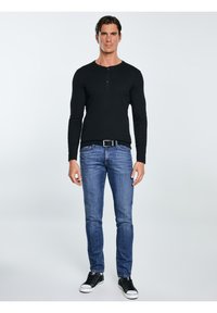 ICARUS - Longsleeve - schwarz