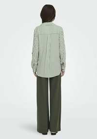 JDY LAUREL LIFE NOOS - Blusa - white