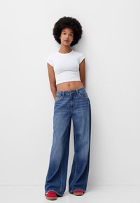 Bershka WIDE-LEG - Wide leg - dark blue