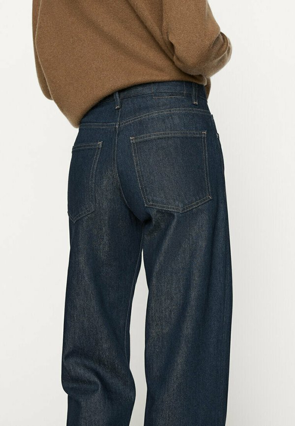 MID-RISE WIDE-LEG - Flared Jeans4