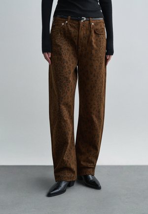 MIRO LONG - Anyuka farmer - dark brown