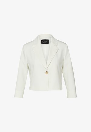 Biała krótka marynarka z klapami i jednym beżowym guzikiem, rękawy do ćwiartki, prezentowana na białym tle.