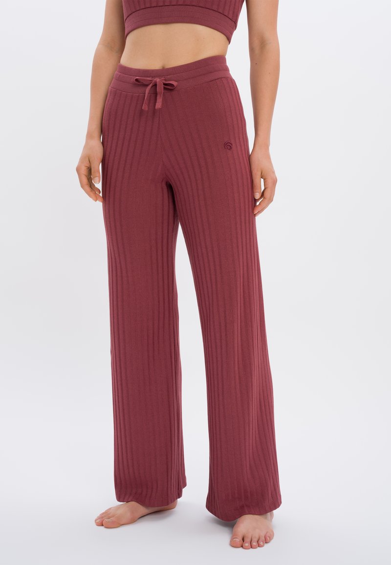 OCEANSAPART Trainingsbroek rood