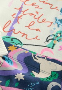 Unselected, ecru navy unicorn