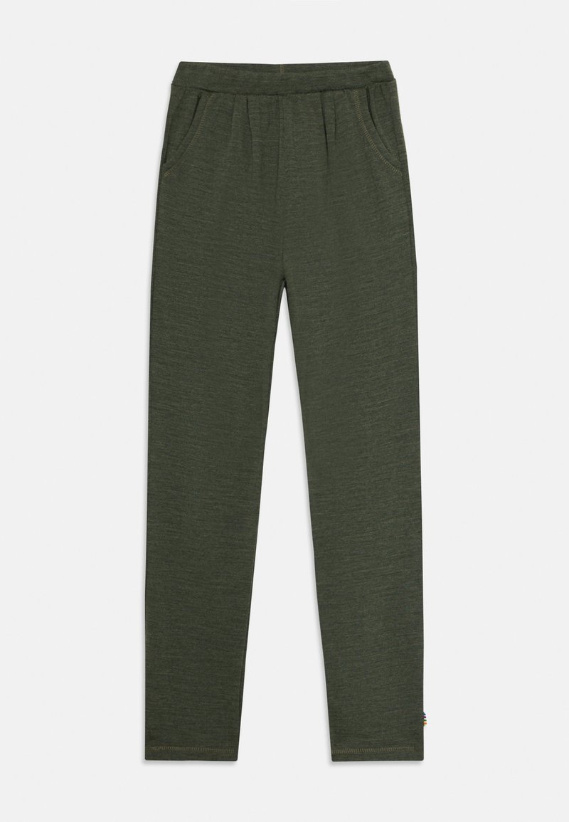 Mörkgröna slim-fit byxor med elastisk midja och sidofickor, liggande på vit bakgrund.