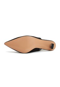 Cesare Gaspari Tacones - black