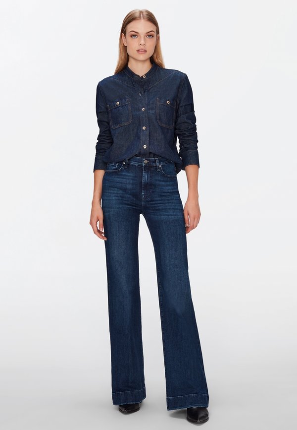 MODERN DOJO - Flared Jeans4