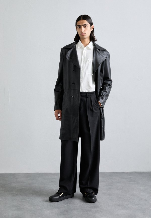 MID TOP - High-top trainers4