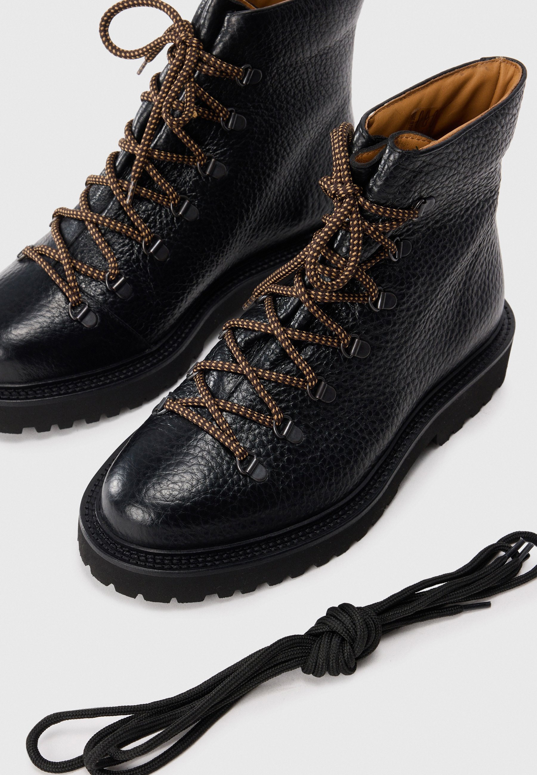 Jacques Soloviere MAGNUS UNISEX - Lace-up ankle boots - black