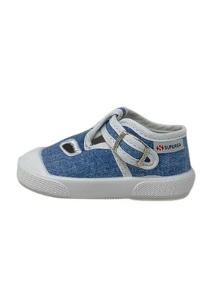 Scarpa per bambino blu e bianca con suola in gomma, cinturino con fibbia e logo Superga sul tallone, progettata per comfort e supporto.