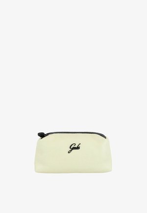 Piccola pochette in pelle color crema con cerniera nera e logo nero in corsivo al centro davanti.