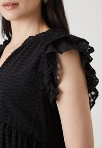 ONLY MATERNITY OLMEMMERY - Blúzka - black