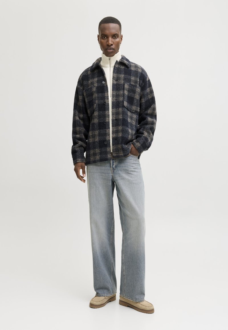 Leichte Jacke