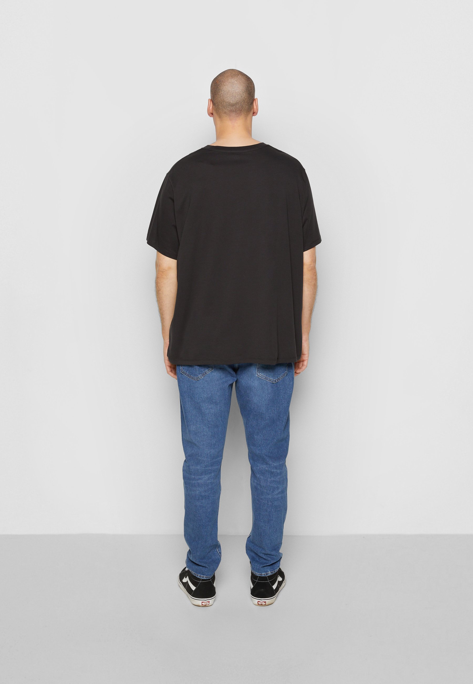 Levi's® Plus BIG GRAPHIC TEE 