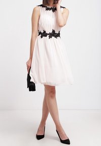 Little Mistress Cocktailklänning - light pink