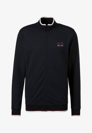 Schwarze Zip-Jacke aus glattem Stoff, mit einem Kragen mit roten und weißen Akzenten und einem Logo im linken Brustbereich.