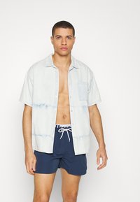 Ellesse TEYNOR - Swimming shorts - navy/white