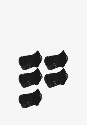 Schwarze Baumwollsocken gestapelt, mit einem Design in Knöchellänge. Jedes Paar hat Größenmarkierungen (43-46) und ein kleines Logo am Bündchen.