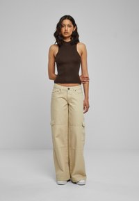 Urban Classics SHORT TURTLENECK  - Top - brown