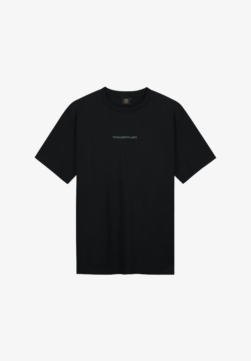 Zwart katoenen t-shirt met korte mouwen, ronde halslijn en een klein wit "TOMORROWLAND" logo in het midden van de borst.