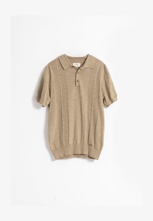 PuroEgo, Polo - marrón claro