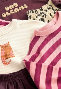 Next 3 PACK - REGULAR FIT - Pyjama - preppy character