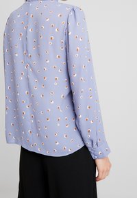 mint&berry Bluse - blue