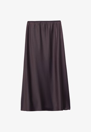 Lange donkerpaarse satijnen rok met elastische tailleband, gladde textuur en lichte uitloop aan de onderkant, gepresenteerd tegen een witte achtergrond.