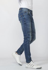 Koroshi Jeansy Slim Fit