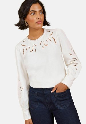 Love & Roses, BRODERIE PIECRUST LONG SLEEVE TOP - Langarmshirt - ivory