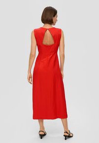 s.Oliver BLACK LABEL Jurk - preiselbeere