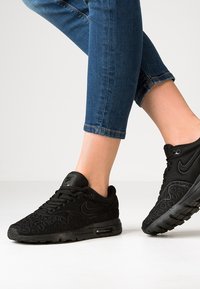 Nike Sportswear Sneakers - black