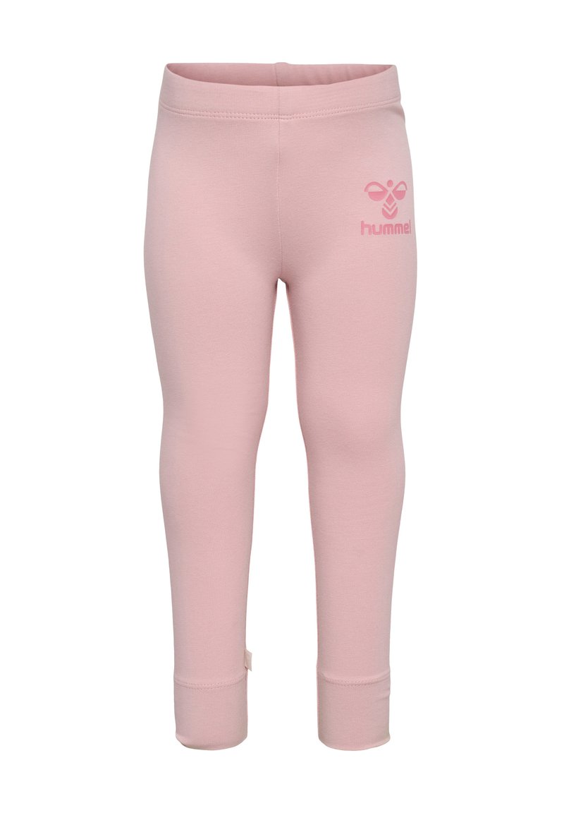 Leggings rose clair en tissu extensible. Équipés d'une taille élastique et d'un petit logo sur le devant à gauche. Texture lisse avec un design ajusté.