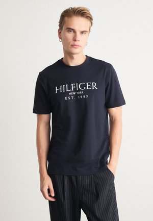 Tommy Hilfiger, TEE - T-shirt imprimé - desert sky