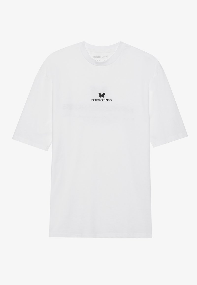 Camiseta de algodón blanca con mangas cortas, que presenta un gráfico de mariposa negra y la palabra "METAMORFOSIS" impresa encima.