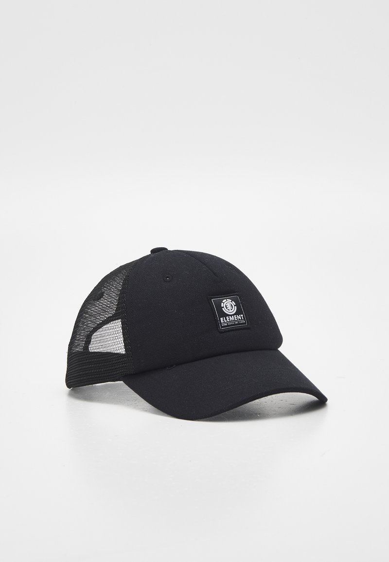 Svart baseballcaps med solid stoff på fronten og mesh-paneler bak, med et kvadratisk merke på fronten.