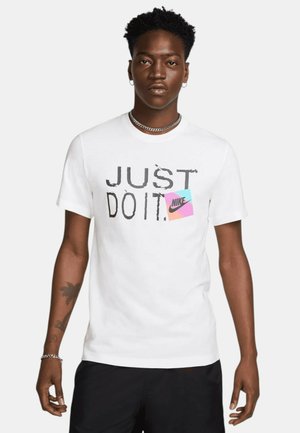 T-shirt con stampa - white