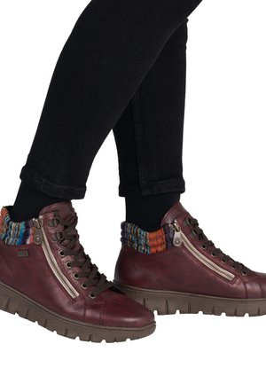 Rieker Baskets montantes - rot