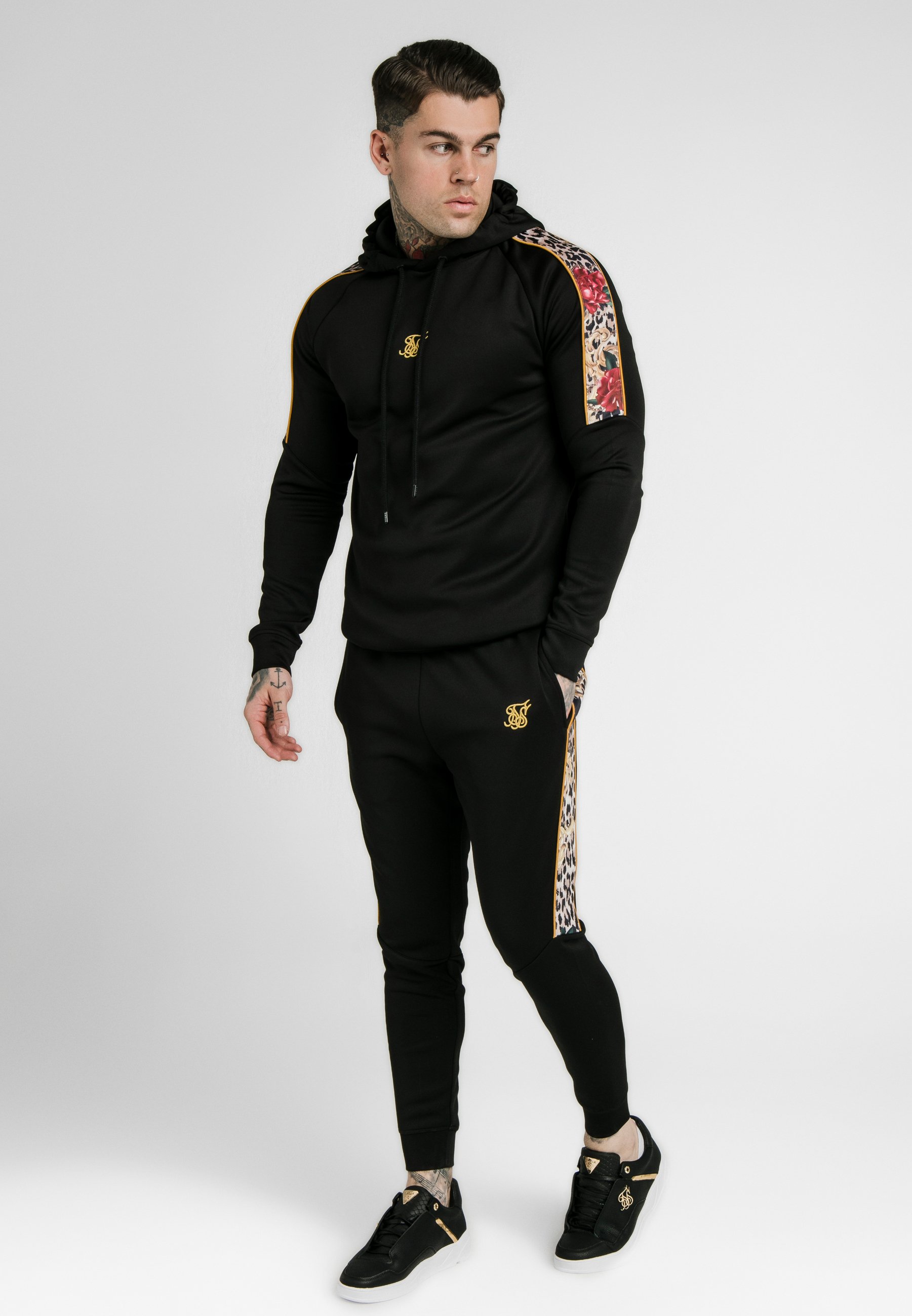 muscle fit black hoodie