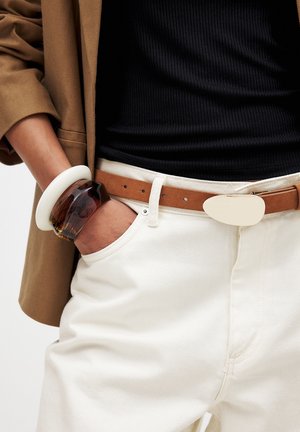 ROUND BUCKLE - Belt - brown