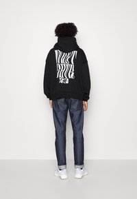 WRSTBHVR Jersey con capucha - black