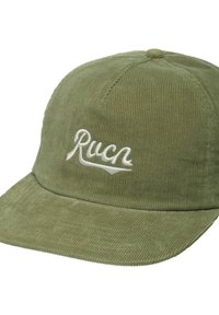 Olijfgroene corduroy baseball cap met witte cursieve "Ruca" borduring op het voorpaneel en een gebogen rand.