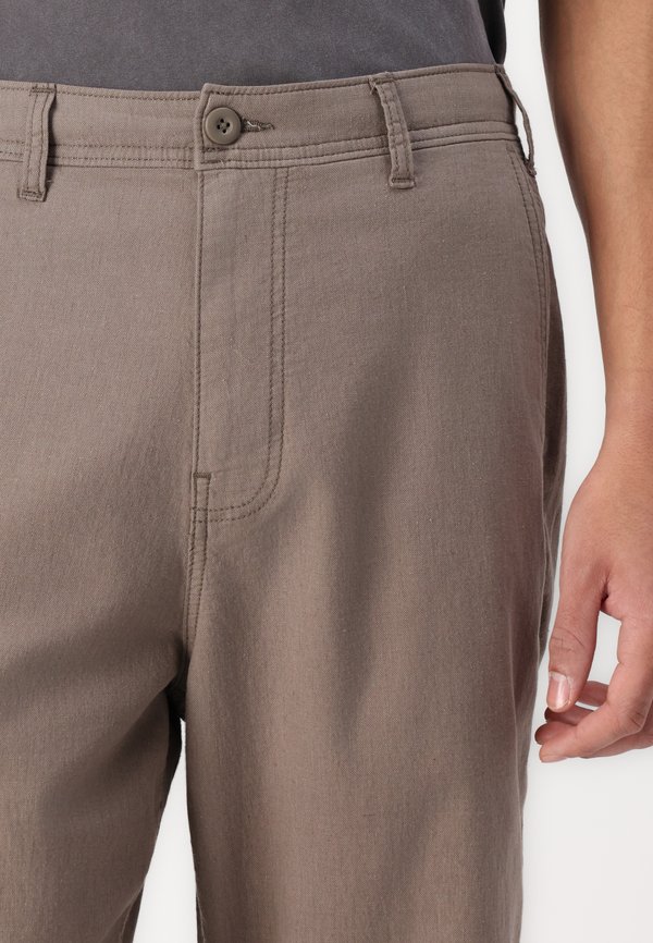 BAGGY UTILITY PANT - Trousers - 4002