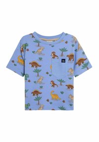Lyhythihainen sininen T-paita, jossa on dinosaurusteema ja useita värejä. Sisältää etutaskun, jossa on logotunniste. Pehmeää puuvillamateriaalia.