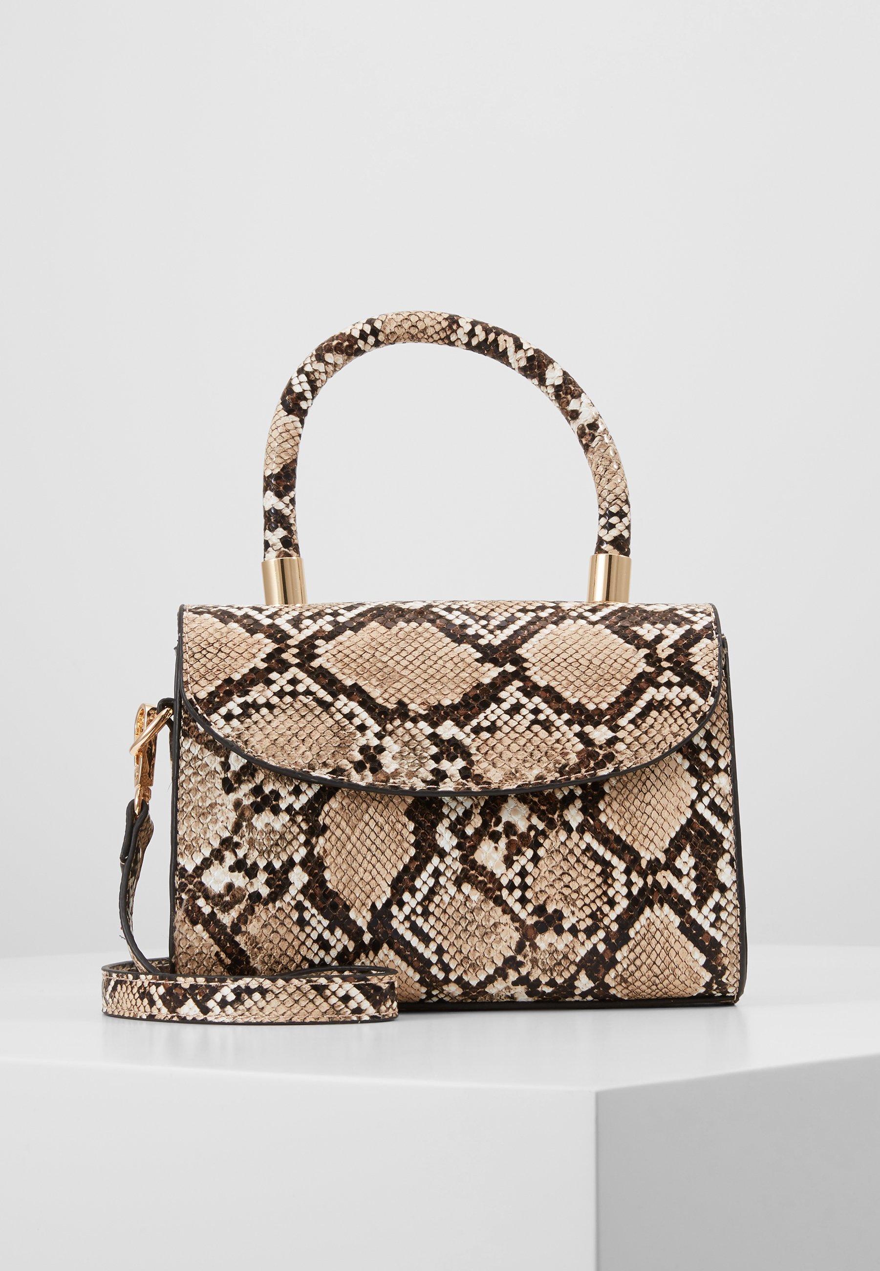 Gina Tricot MAYA MINI BAG Håndveske beige Zalando.no Gina Tricot MAYA MINI BAG Håndveske sage Zalando.no
