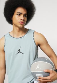 Jordan BREAKFAST CLUB TANK - Top - ocean cube/black