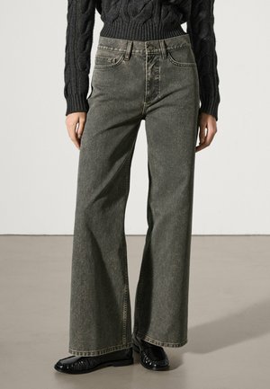 WIDE - Jean flare - brown