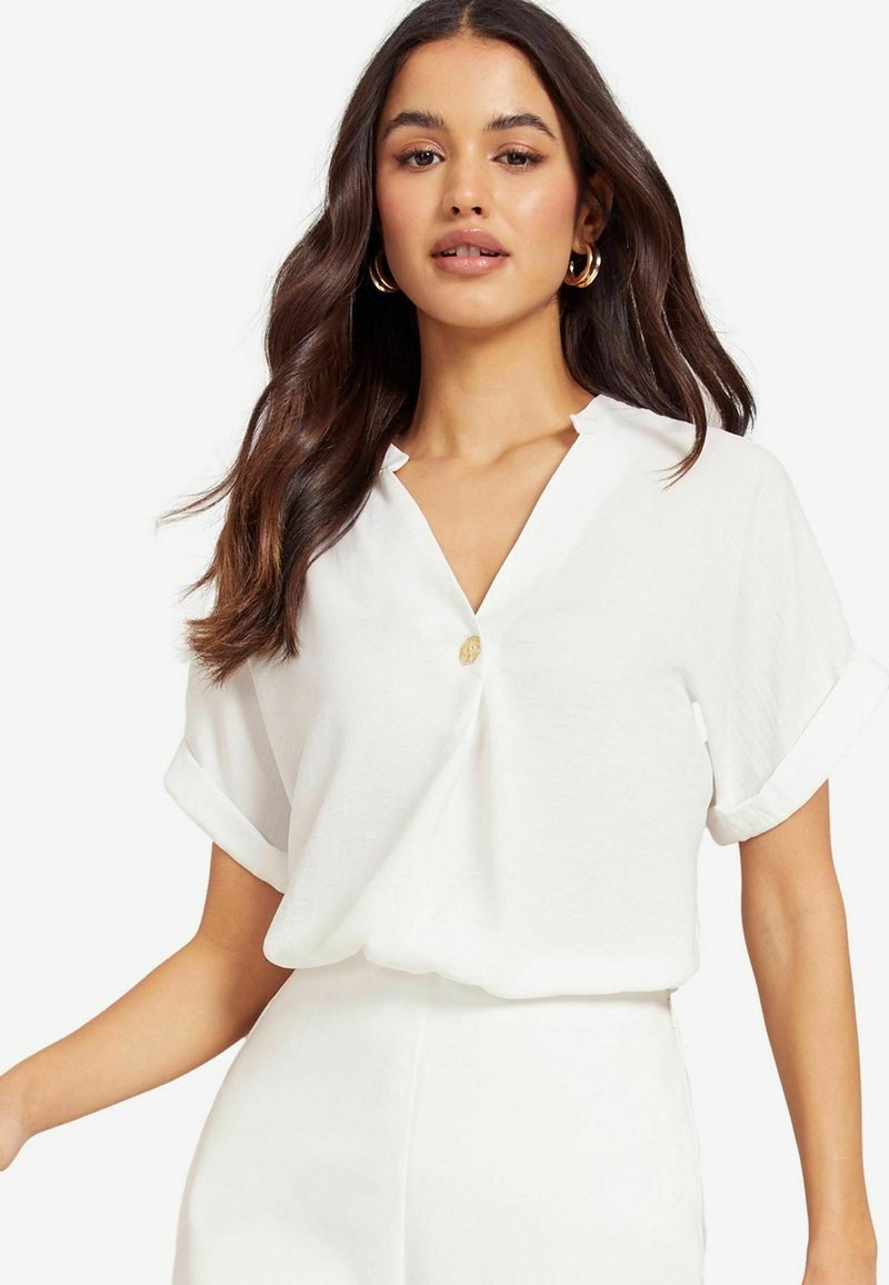 Friends Like These V NECK ROLL SLEEVE BUTTON - Blūze - ivory white