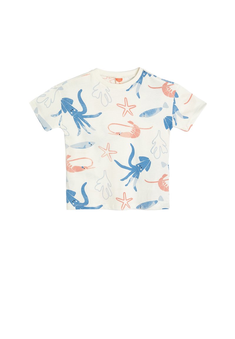 Kortærmet børnet-shirt i creme med mønstre af blå blæksprutte, rejer, fisk og søstjerner. Lavet af blødt bomuldsstof.