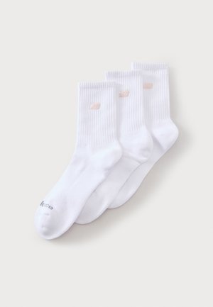 New Balance, COLOR PATCH LOGO SEASONAL MIDCALF UNISEX 3 PACK - Socks - white/pink